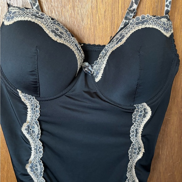 Black slip on dress top size small - Picture 5 of 8